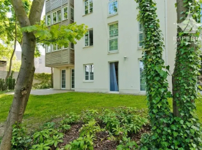 Imperial Apartments - Valor