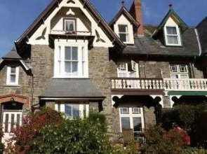 Gable Lodge Guest House