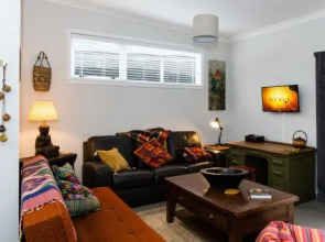 Casita Flora Vacation Home