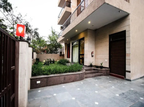 OYO Flagship 273 Noida Expressway SEZ