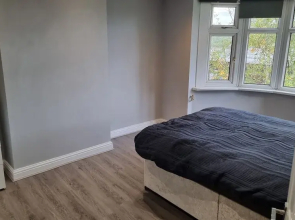 Victoria Avenue Charm - Manchester Hideaway