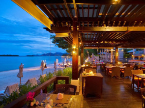 Sareeraya Villas & Suites