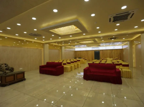 Hotel Rana International
