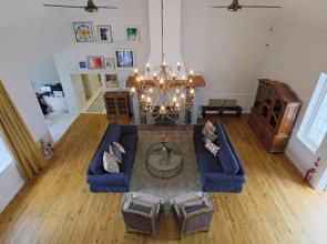 Chapter House Boutique Hotel