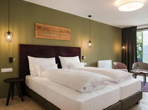 Oliven- & Genusshotel Hirzer