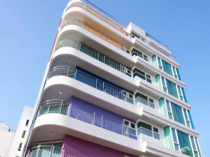 Pattaya Sea View Hotel