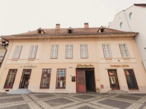 Vendi Grand Square Residence
