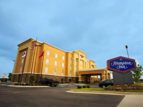 Hampton Inn Bryant