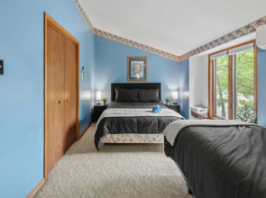 Harmony Ridge by Avantstay Fireplace, Large Deck & Forest Views