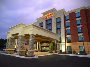 Hampton Inn & Suites Albany At Albany Mall
