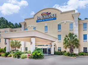 Baymont by Wyndham Henderson