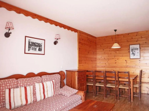 Appartement Les Orres, 3 pièces, 8 personnes - FR-1-322-325