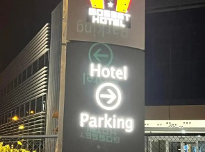 Gosset Hotel
