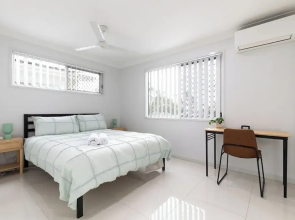 Smart Suites Self Check-in Apartments - 39 Freney