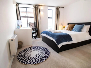 The New52 Oxford by Top Quality Suites - Bespoke 2 Bed Luxury Apartment in the Heart of Oxford City Center