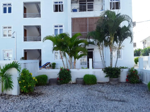 Apartment With 3 Bedrooms in Flic En Flac , With Shared Pool and Enclosed Garden