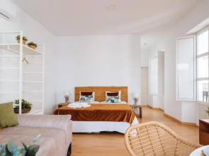 Hostly Rivero 2A Center loft-Fibre-communal terrace-Parking Optional-CLess