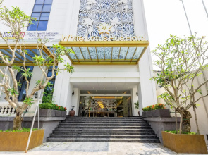 White Lotus Hue Hotel
