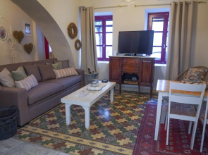 Traditional house of 1898 in the heart of old town of Nafplio