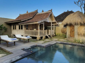 Rumah Tyang Villa
