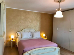 B&B Red Village