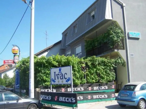 Guesthouse Ivac Inn Zagreb Airport