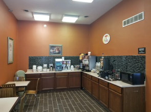 Super 8 Bellefontaine