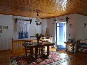 Petroto house