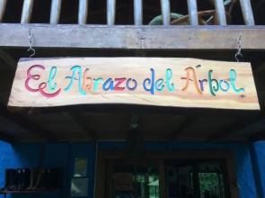 El Abrazo del Arbol - Farm Eco Lodge