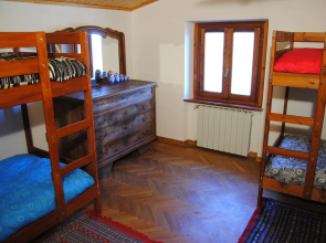 Holiday House- La Magnana Farm