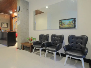 Airy Premier Seminyak Bidadari 2 Kuta Bali