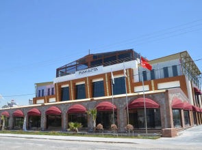 Rakasta Boutique Hotel