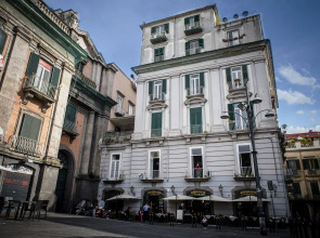 Le 4 Stagioni Dante H Napoli Centro
