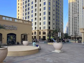 Lux 3BR Maid s Apt in JBR Near Top Attractions