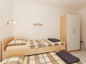 Awesome Home in Privlaka With 3 Bedrooms and Wifi