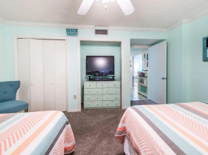 Shoreline Towers 3074 by RealJoy Vacations