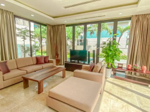 Relaxing Villa Close To The Beach