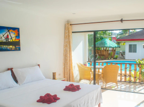 Alona Vida Beach Hill