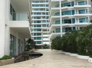 Edificio Seaway 935 ( Hotel Sonesta)