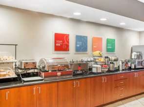 Comfort Inn & Suites