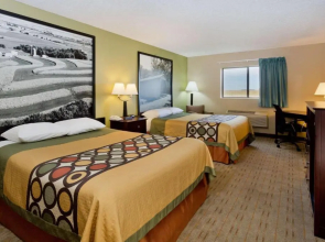 Super 8 By Wyndham Rochelle