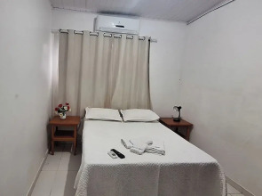 pousada da tia Lúcia-Loft Rosa Amarela