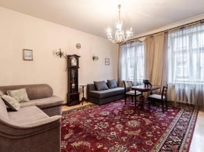 Doroshenka Antique Apartment