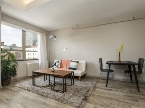 TWO Bold 1 BR CozySuites for your Louisville Getaway