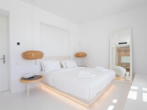 The Ammonite Resort – Adults Only