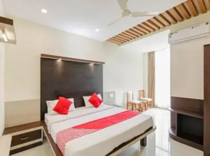 Slv Royal Inn By OYO Rooms