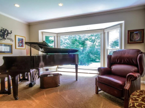 Seldom Scene Meadow Bed & Breakfast
