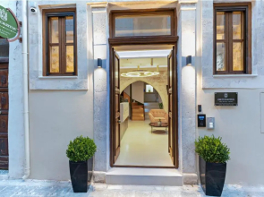 Erotokritos Luxury City Suites