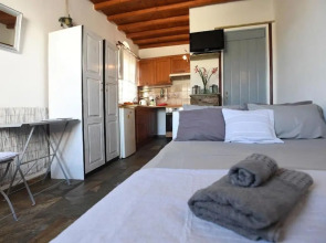 Lovely Studio Apartment For 2 Ppl In Tinos