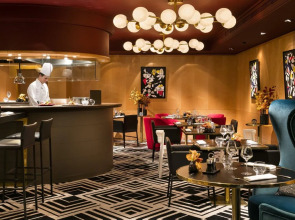 Warwick Champs-Elysées Paris